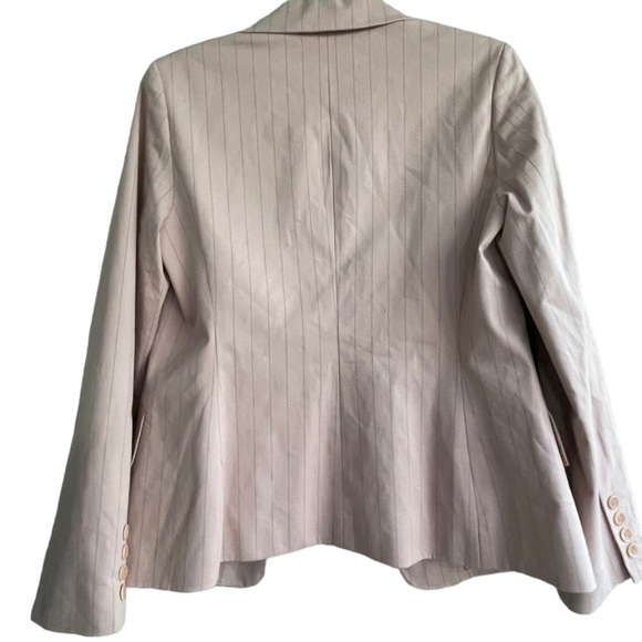 BCBG MaxAzria Blazer Two Button Pink Lined Size Medium - Picture 5 of 7